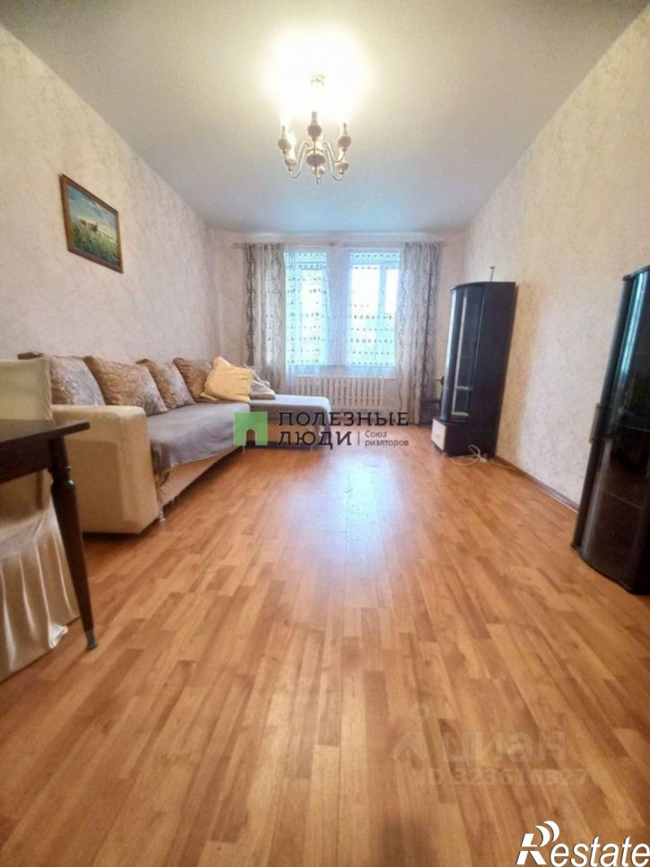 3-комн квартира улица Красина, 67,  д. 67