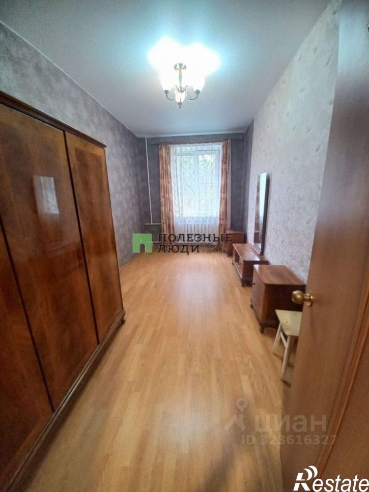 3-комн квартира улица Красина, 67,  д. 67