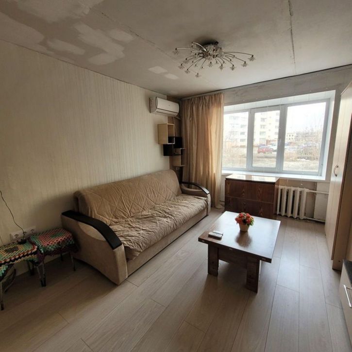 2-комн квартира Дзержинского улица, 31