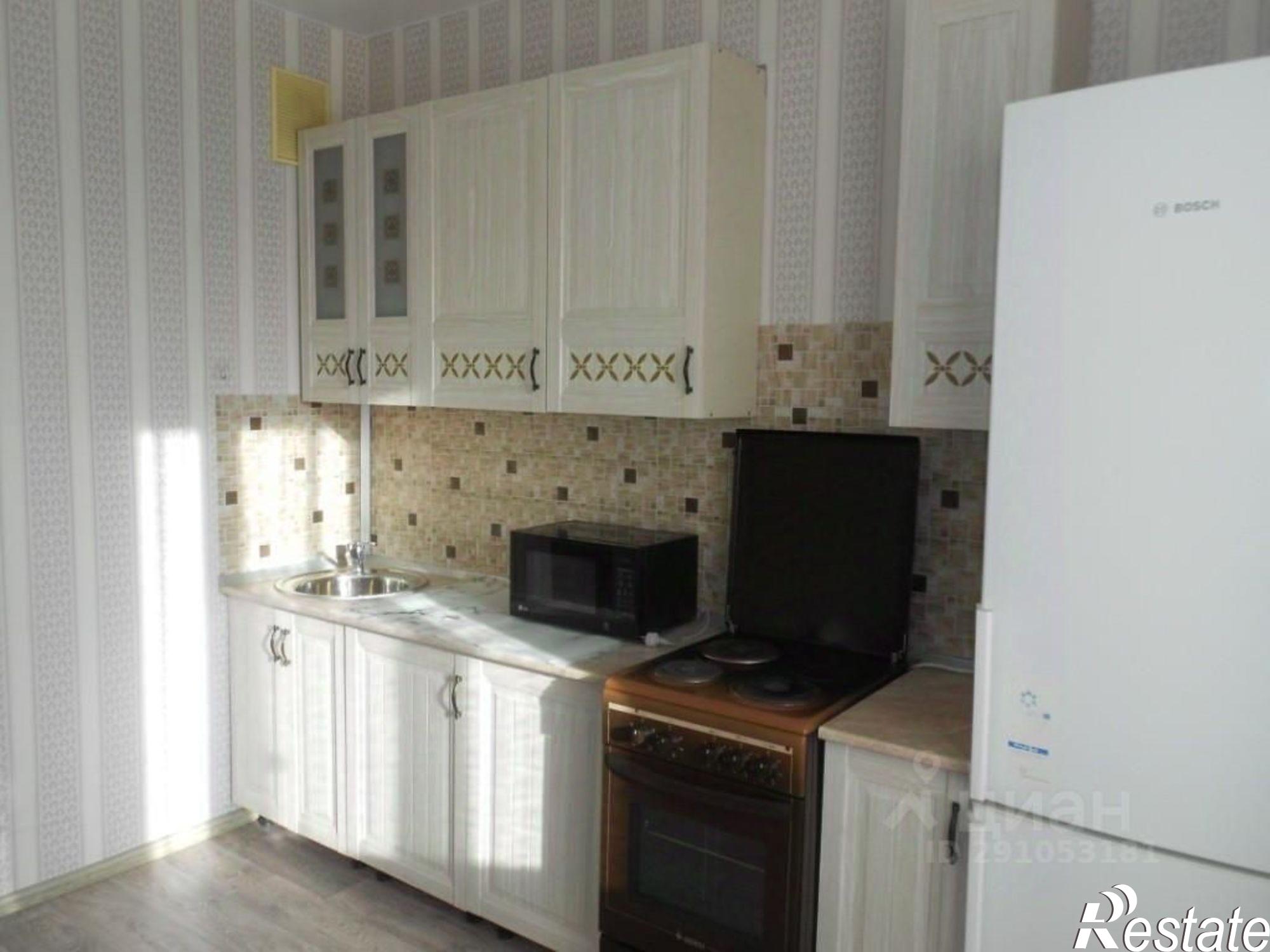 Сдать квартиру за 25 000 рублей на жилой район Заозёрный, 3-й микрорайон, 35