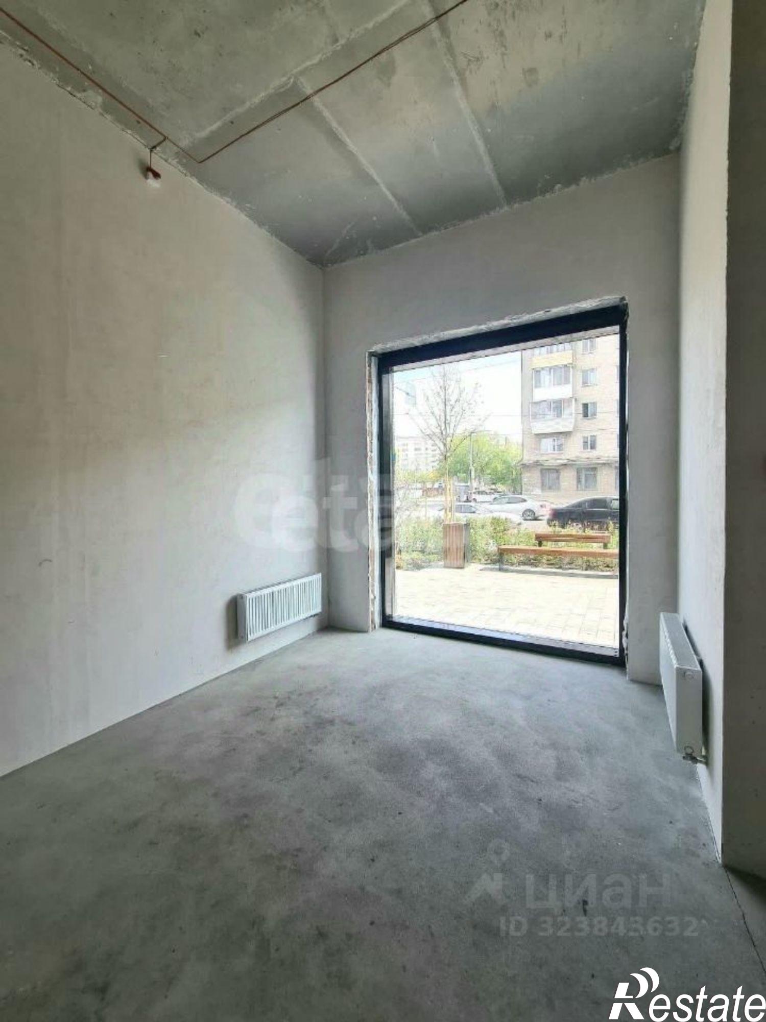 Купить торговое помещение за 25 000 100 рублей на ул Коли Мяготина, 187