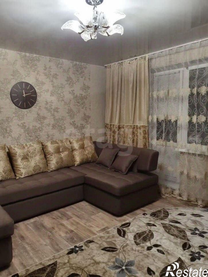 2-комн квартира улица Алексеева, 15,  д. 15