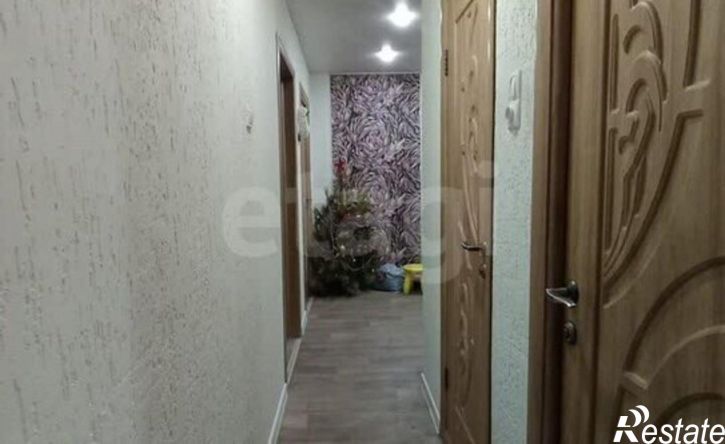 4-комн квартира улица Карбышева, 44А,  д. 44А