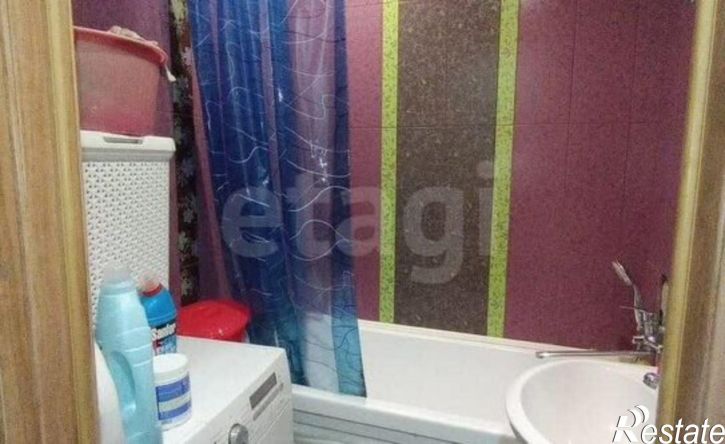 4-комн квартира улица Карбышева, 44А,  д. 44А