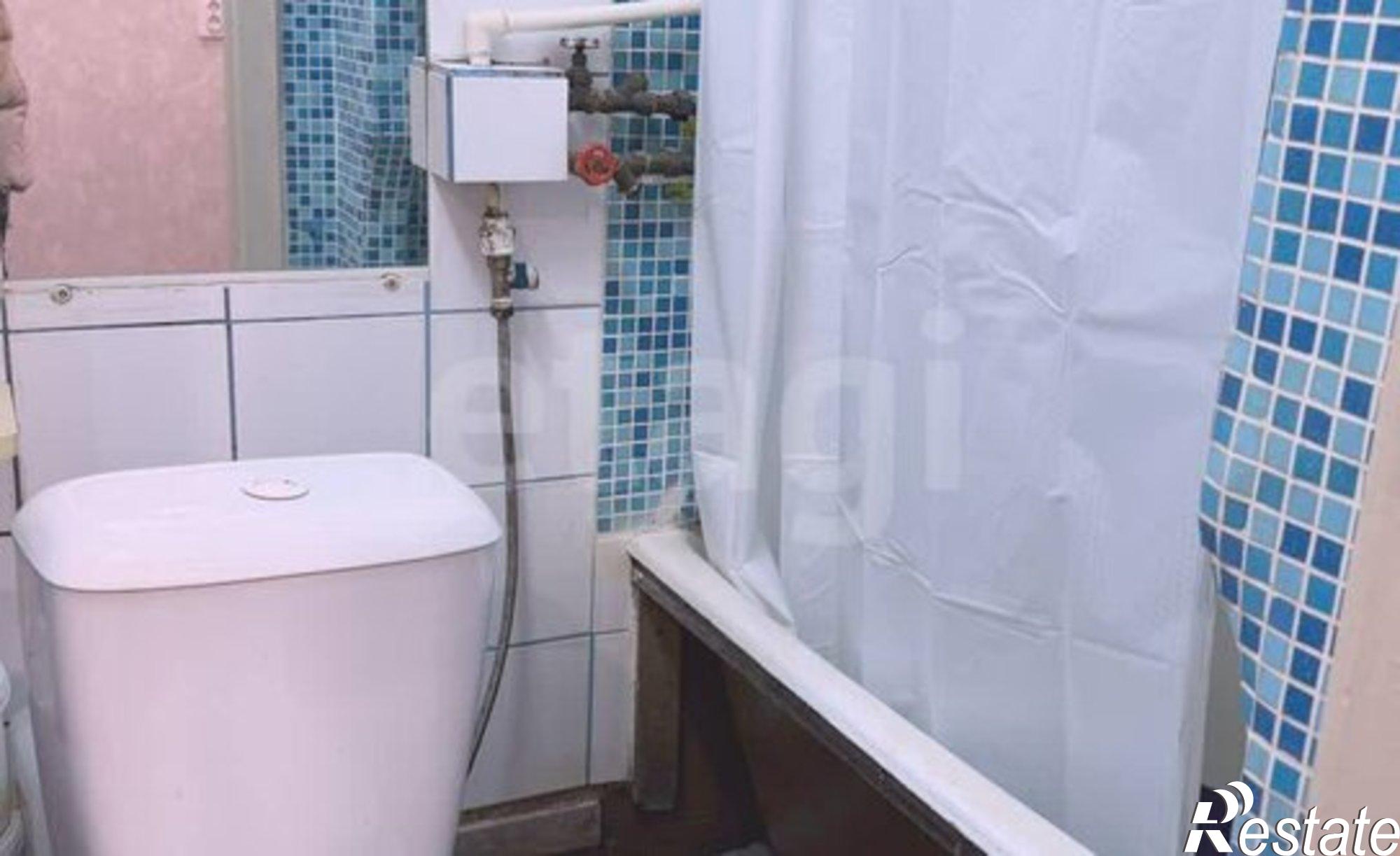 Купить квартиру за 2 300 000 рублей на ул Урицкого, 77