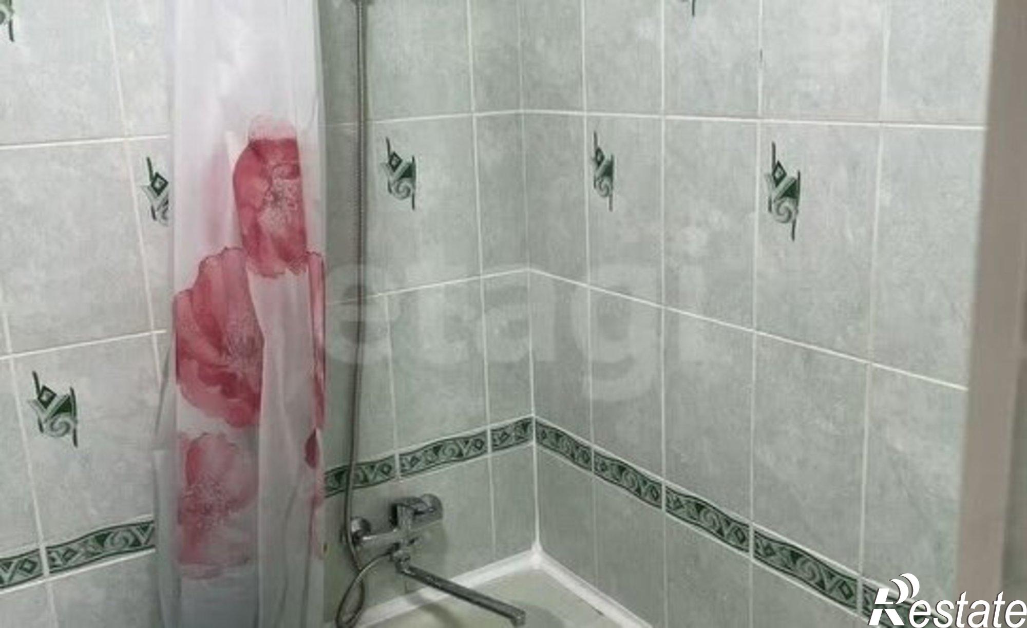 Купить квартиру за 2 600 000 рублей на ул Бурова-Петрова, 97б