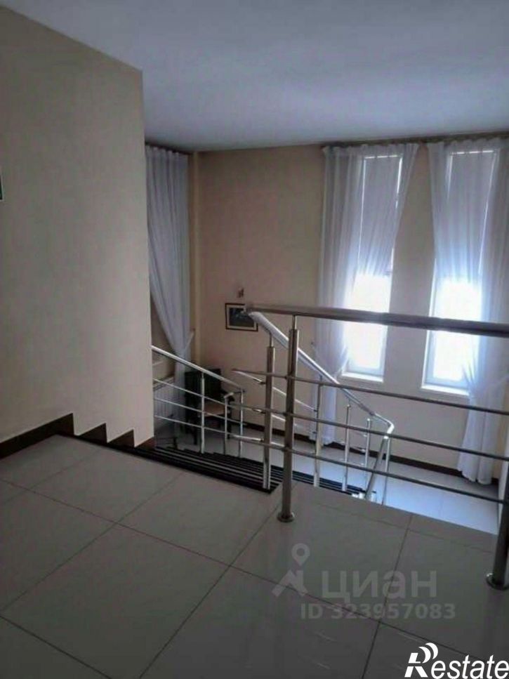 Помещение свободного назначения улица Рихарда Зорге, 28,  д. 28