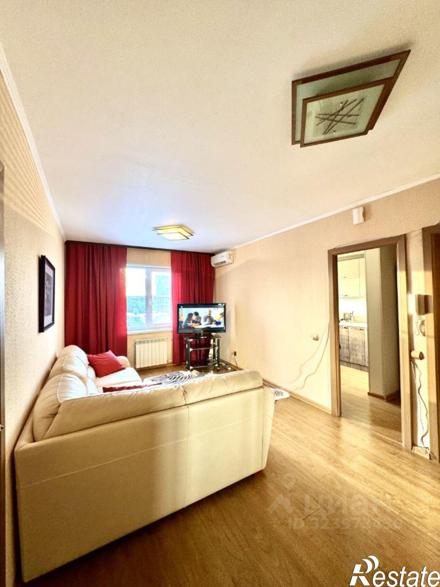 Сдать квартиру за 45 000 рублей на жилой район Заозёрный, 3-й микрорайон, 26