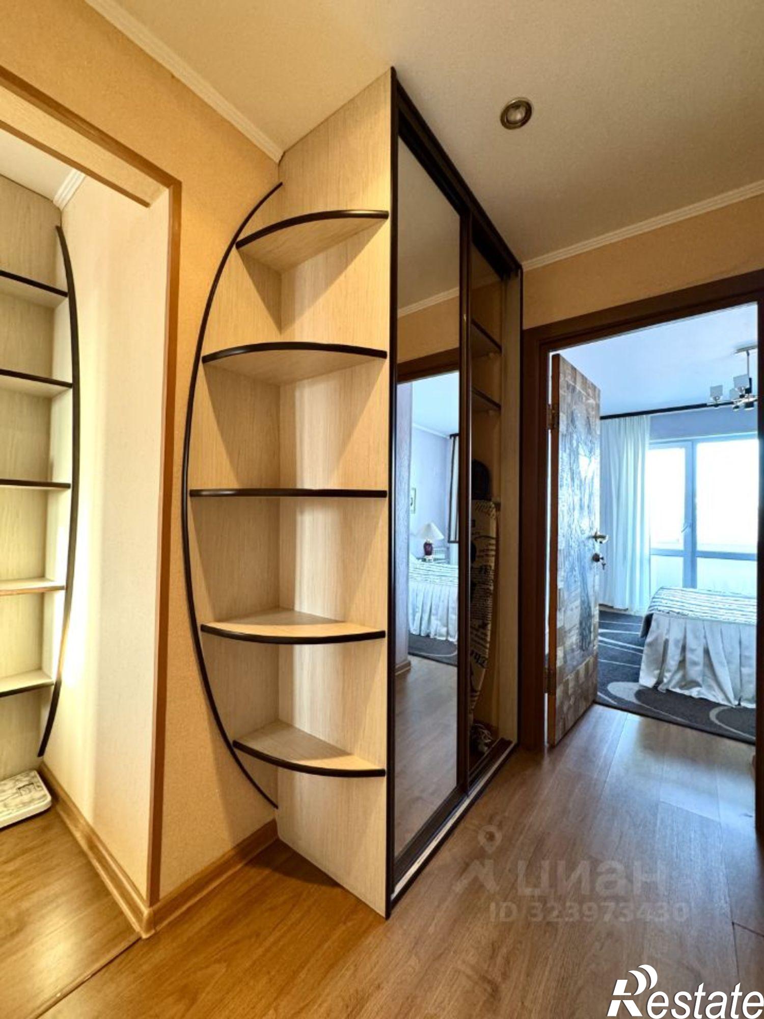 Сдать квартиру за 45 000 рублей на жилой район Заозёрный, 3-й микрорайон, 26