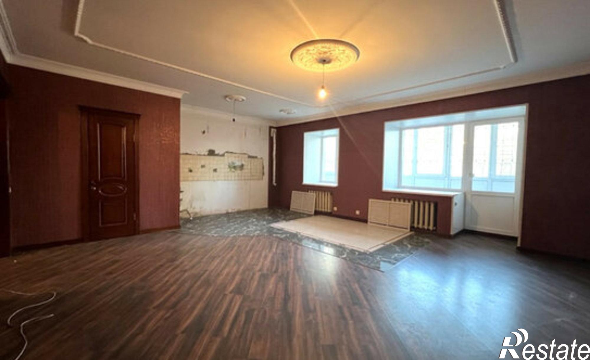 Купить квартиру за 15 800 000 рублей на ул 4-я Больничная, 10