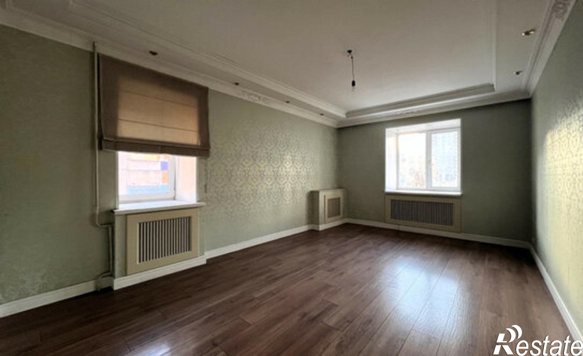 Купить квартиру за 15 800 000 рублей на ул 4-я Больничная, 10