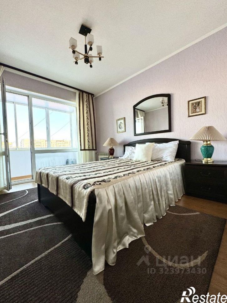 3-комн квартира жилой район Заозёрный, 3-й микрорайон, 26