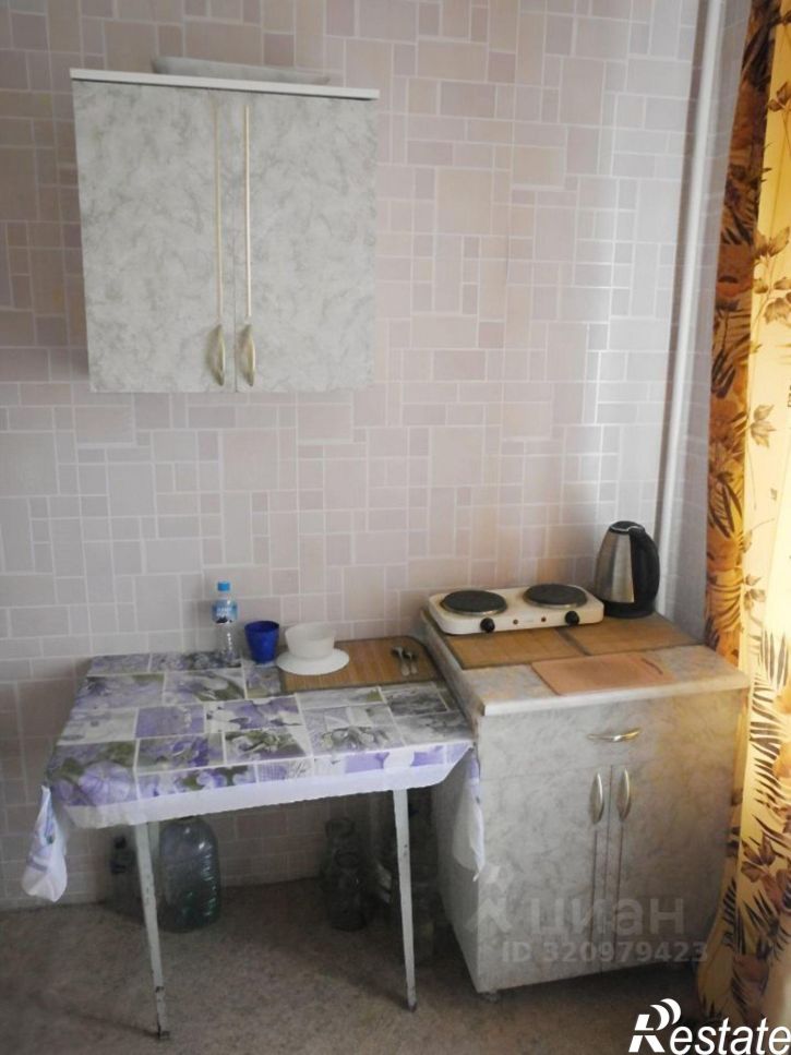 Комната ул Томина, 106,  д. 106