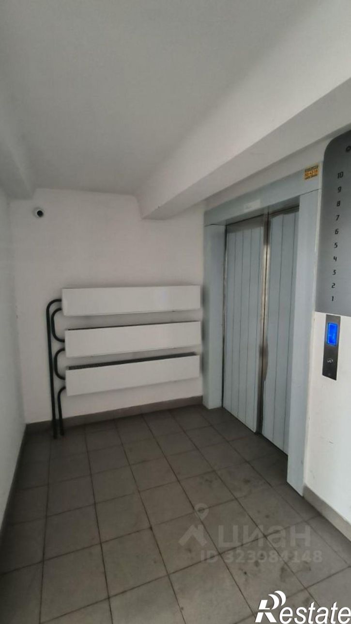 2-комн квартира Первомайский проспект, 22,  д. 22