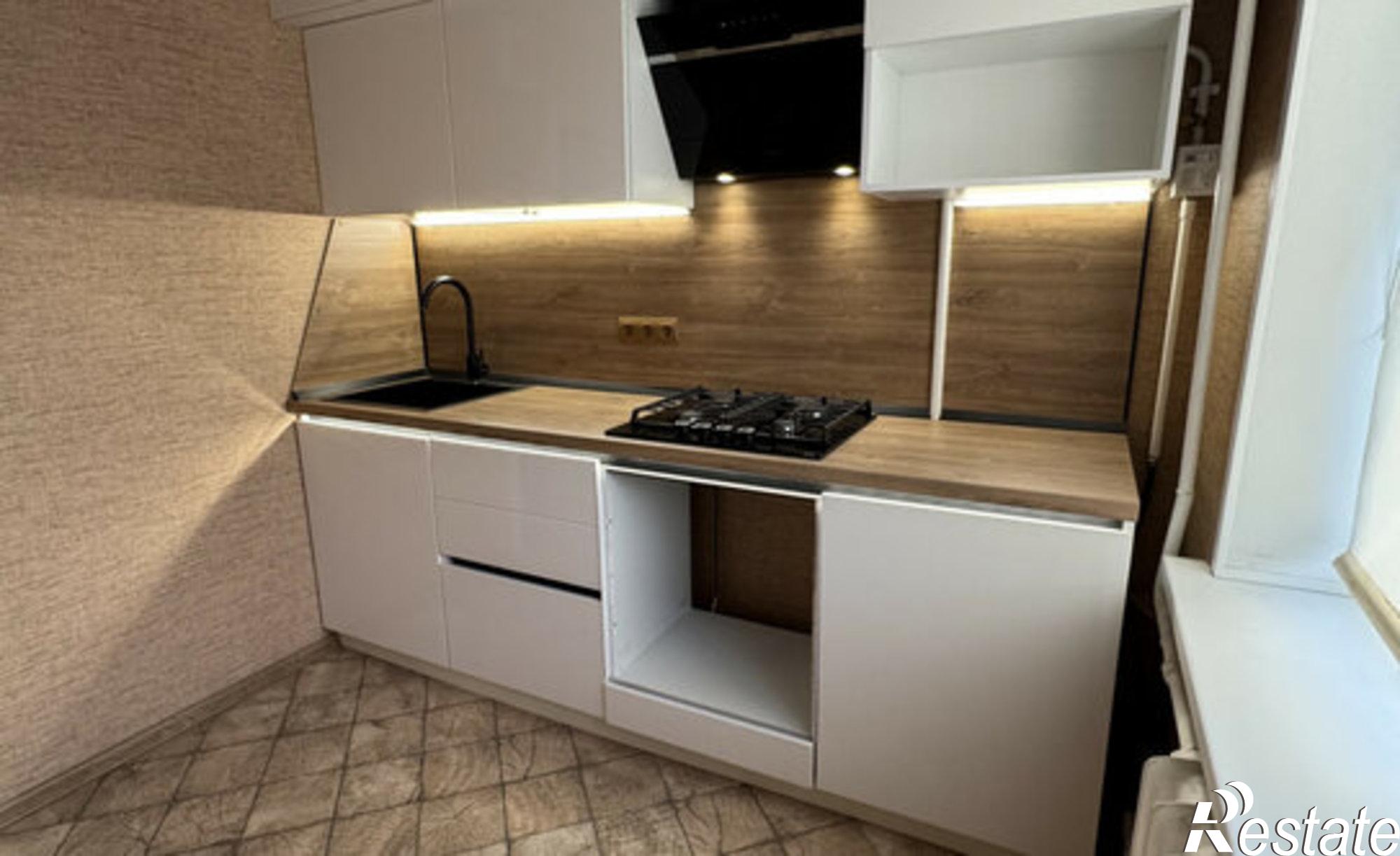 Купить квартиру за 4 995 000 рублей на ул Куртамышская, 13