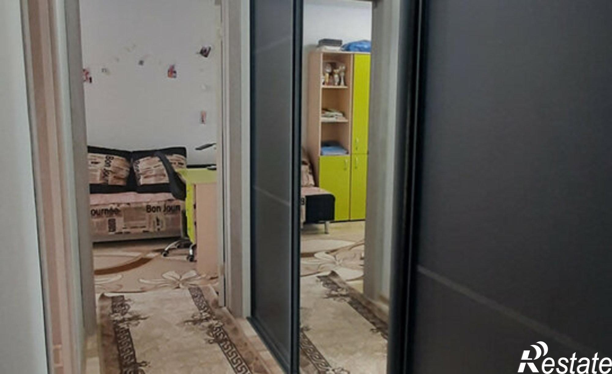 Купить квартиру за 5 700 000 рублей на жилой район Заозёрный, 7-й микрорайон, 27