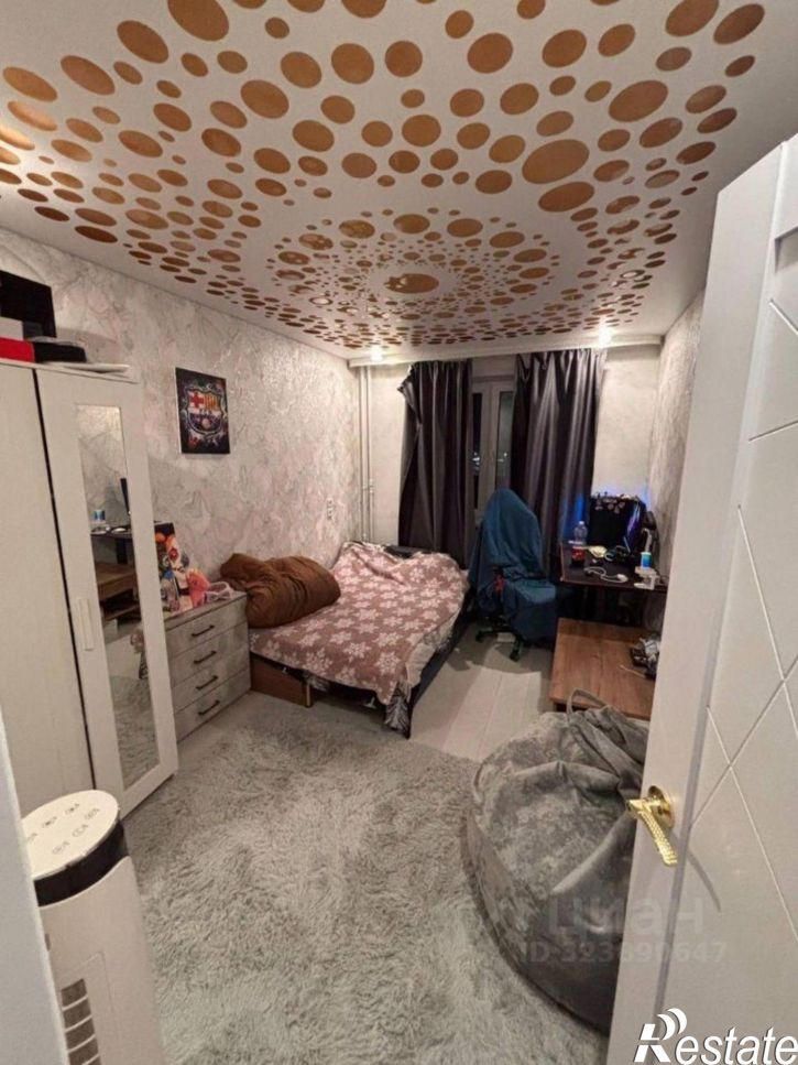 1-комн квартира 4-й микрорайон м-н, 12а