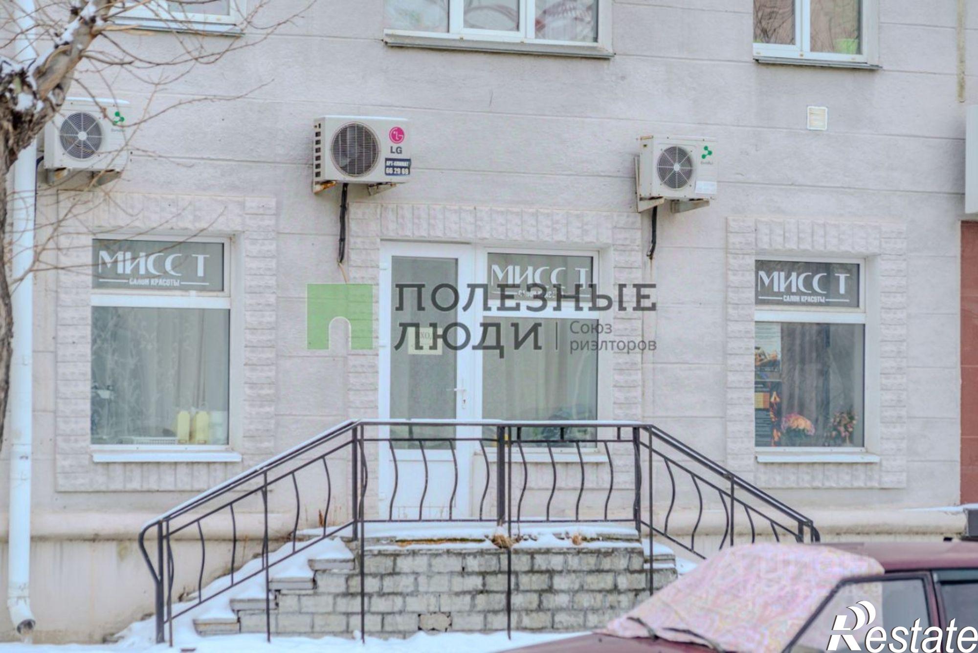 Купить офис, помещение под офис за 20 000 100 рублей на улица Кирова, 105