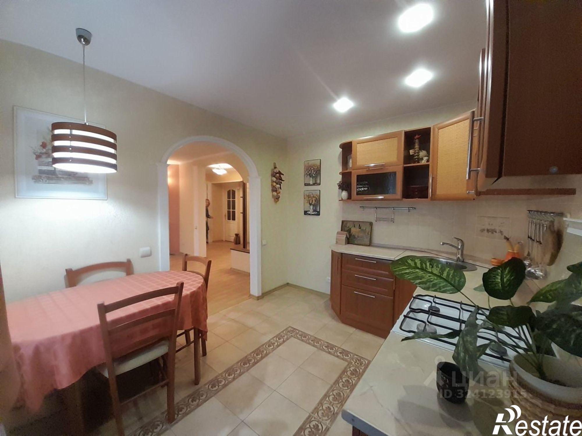 Купить квартиру за 8 000 000 рублей на улица Томина, 78