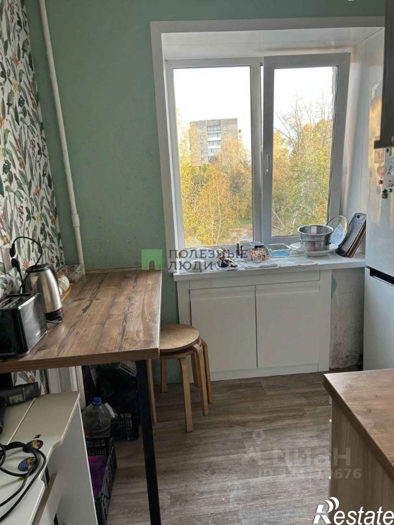 Купить квартиру за 3 300 000 рублей на пр-кт Конституции, 42