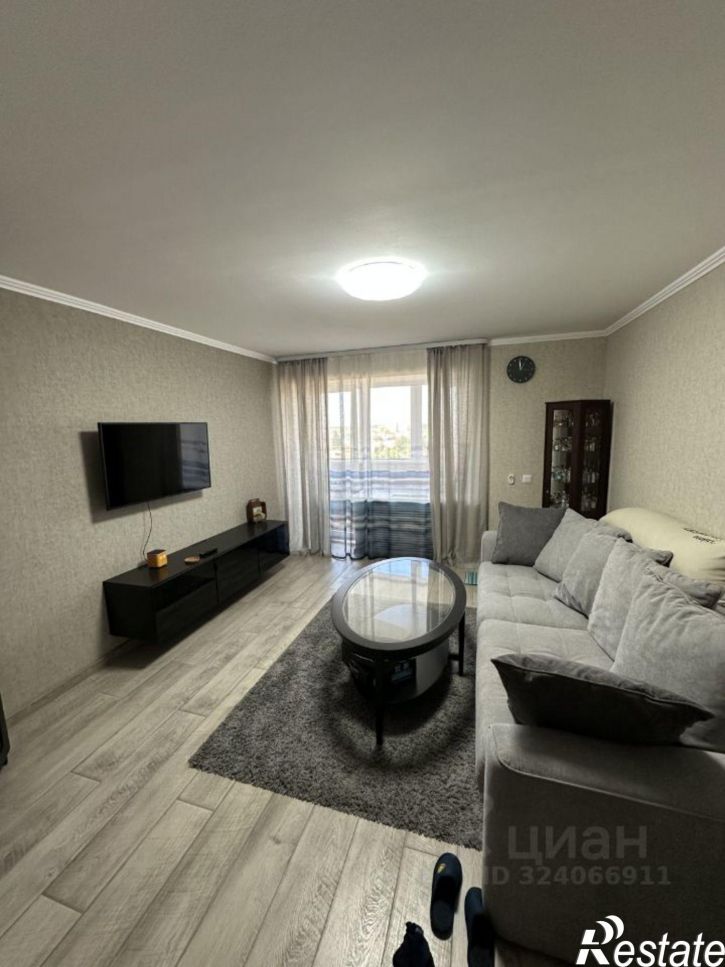 3-комн квартира улица Анфиногенова, 11,  д. 11