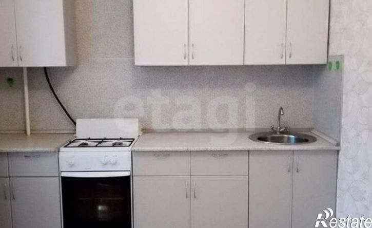 2-комн квартира жилой район Заозёрный, микрорайон 6А, 15к5