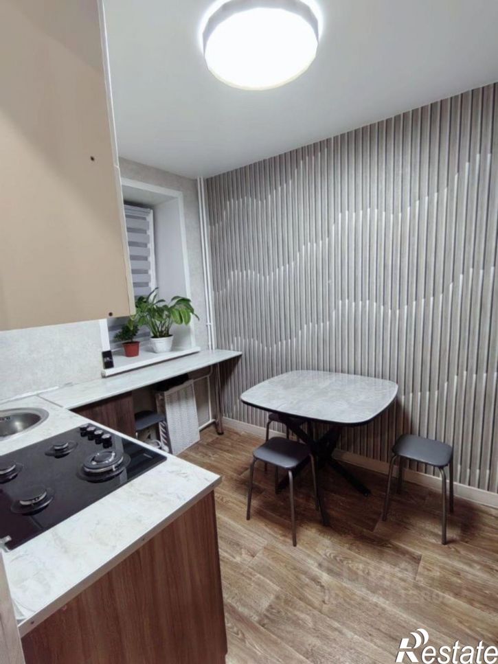 2-комн квартира жилой район Заозёрный, 2-й микрорайон, 21