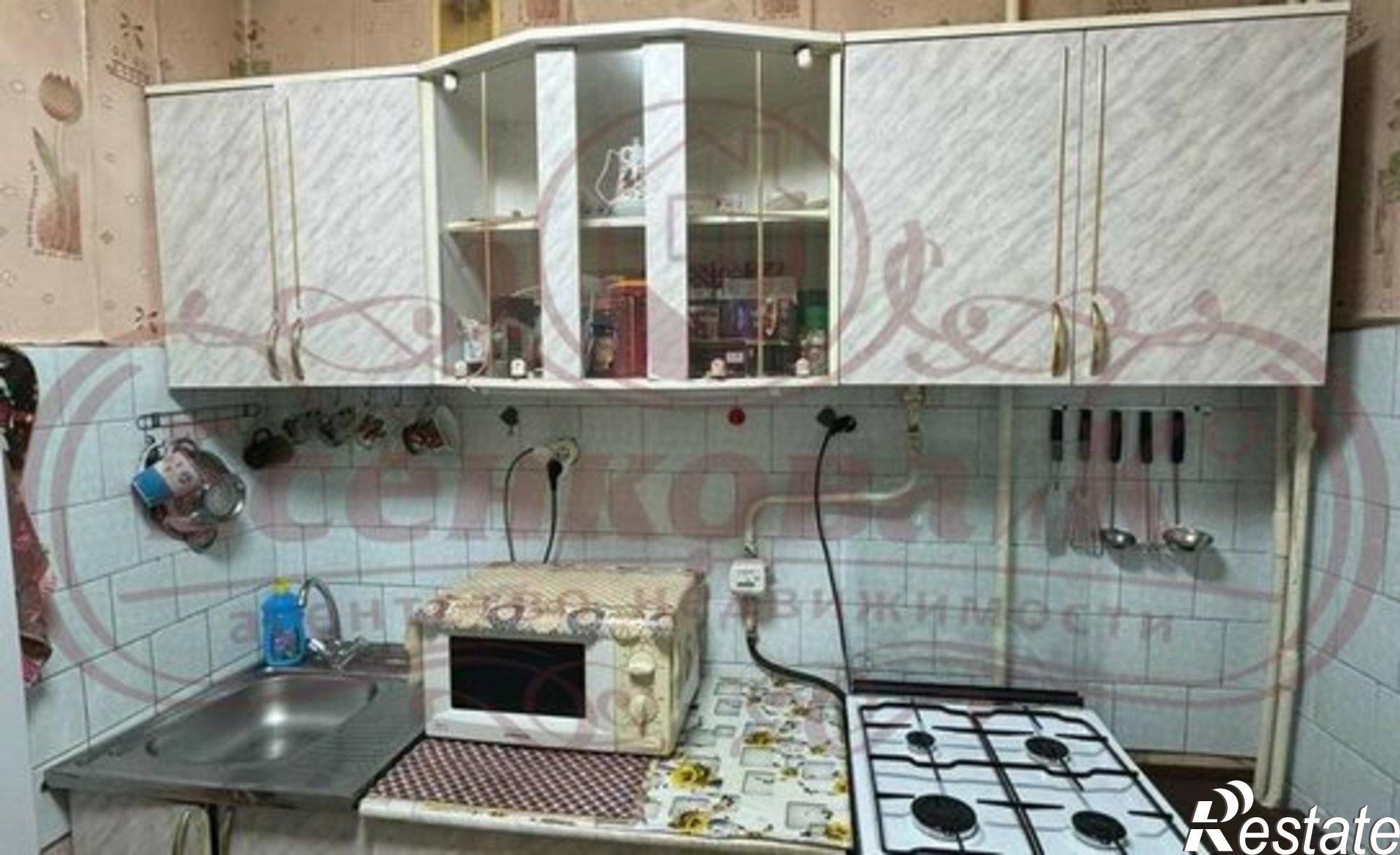 Купить квартиру за 2 600 000 рублей на ул Бурова-Петрова, 79