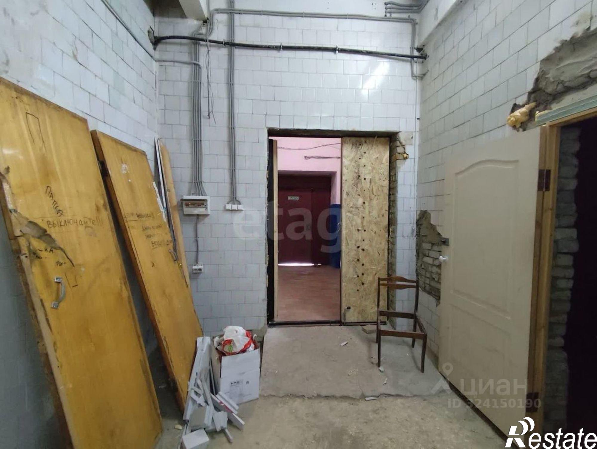 Сдать складское помещение за 50 050 рублей на ул Некрасова, 15а