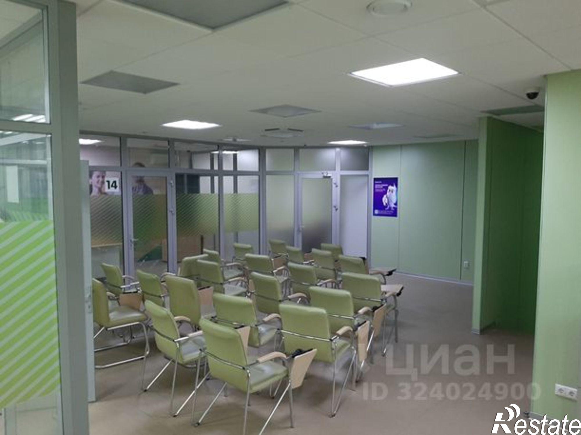 Купить офис, помещение под офис за 45 130 300 рублей на ул Коли Мяготина, 117