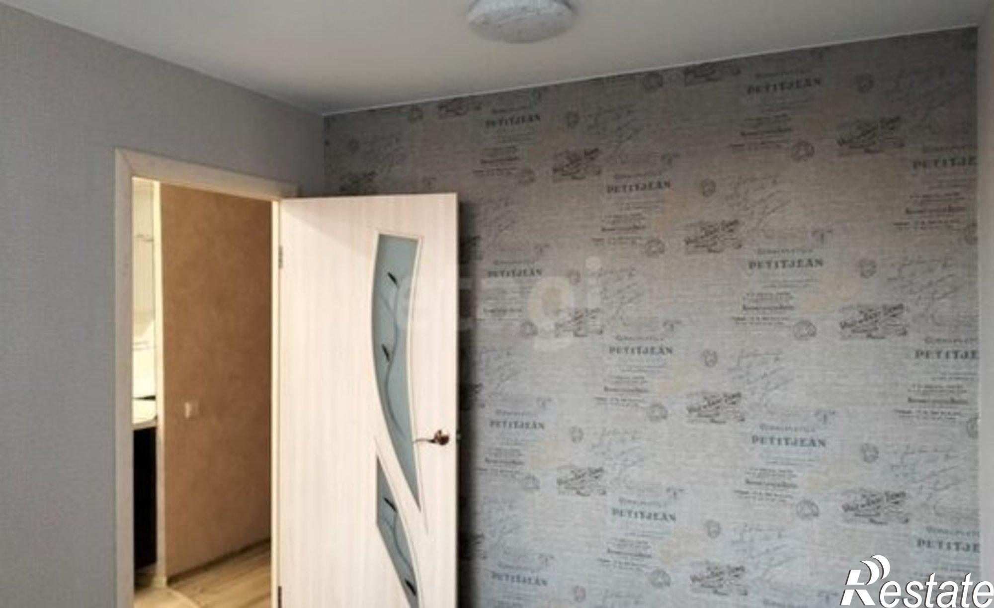 Купить квартиру за 3 750 000 рублей на Солнечный б-р, 15 4