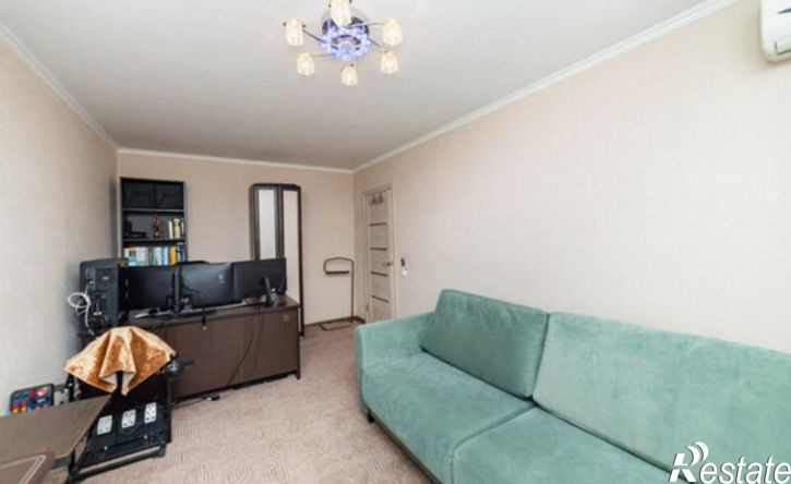 3-комн квартира жилой район Заозёрный, 4-й микрорайон, 10