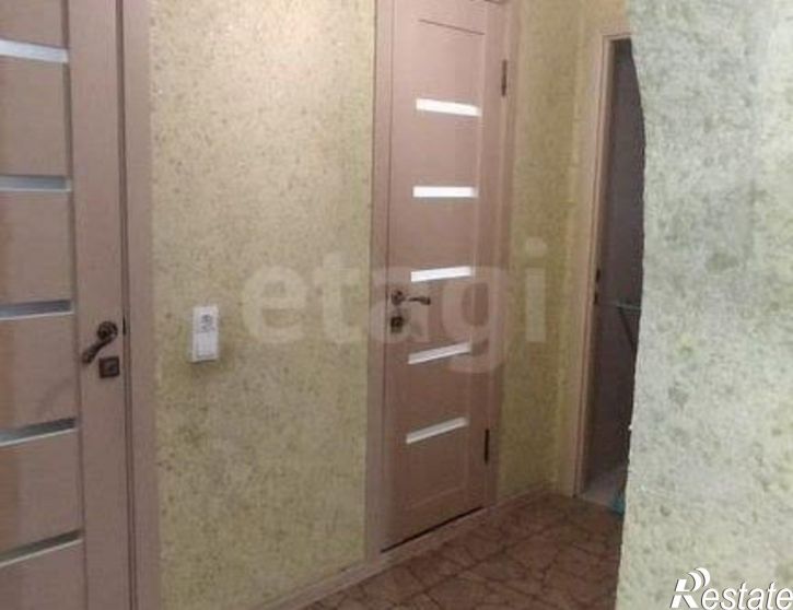 3-комн квартира жилой район Заозёрный, 5-й микрорайон, 16к3