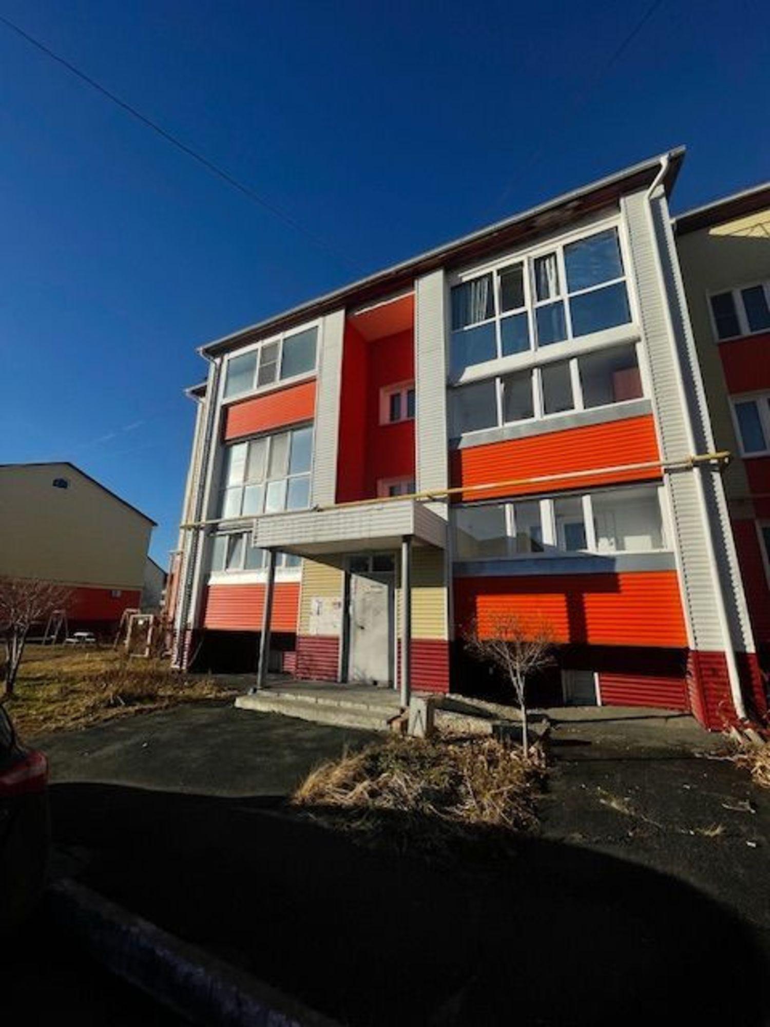 Купить квартиру за 4 500 000 рублей на 6а микрорайон, 12к1