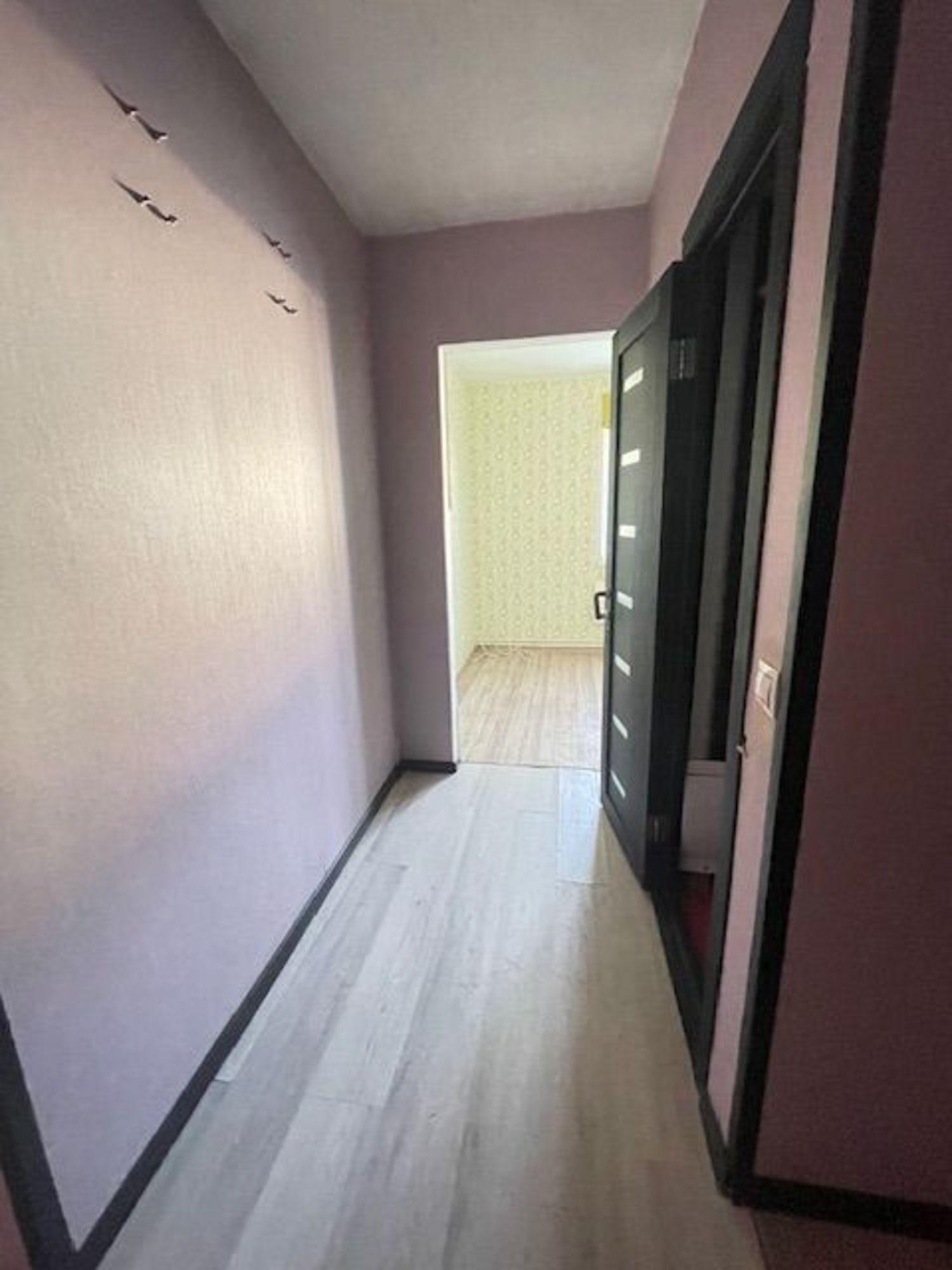 Купить квартиру за 4 500 000 рублей на 6а микрорайон, 12к1