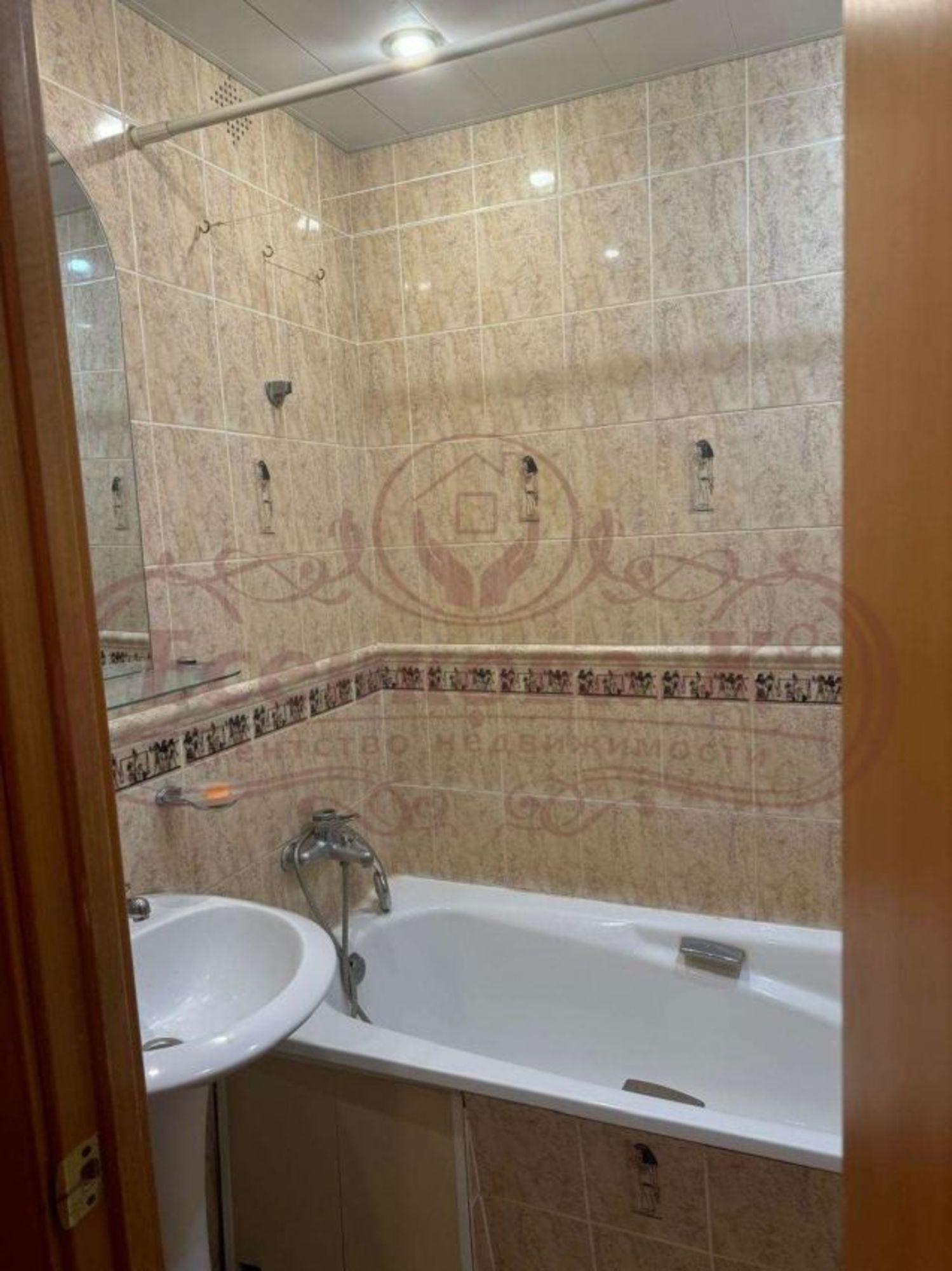 Купить квартиру за 4 300 000 рублей на 2 микрорайон, 25