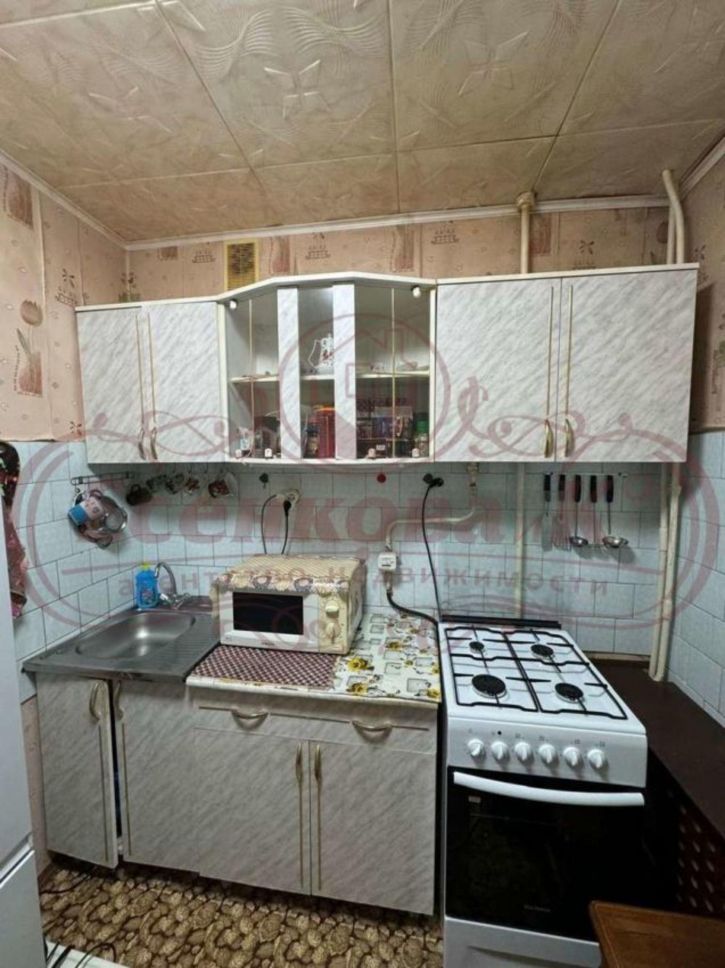 1-комн квартира Бурова-Петрова улица, 79