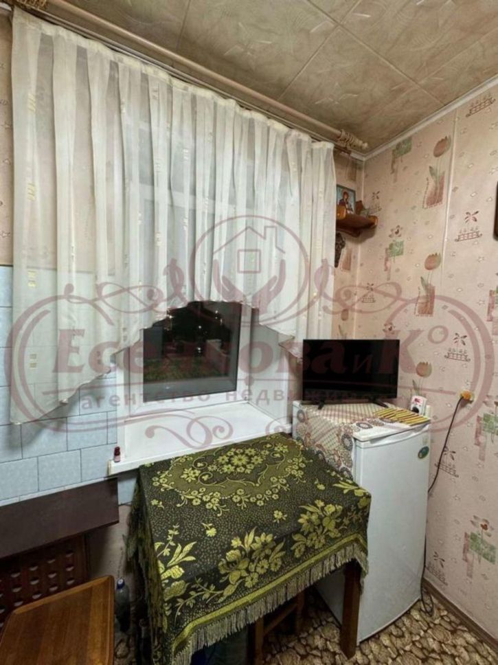 1-комн квартира Бурова-Петрова улица, 79