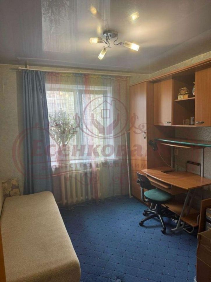 3-комн квартира 2 микрорайон, 25