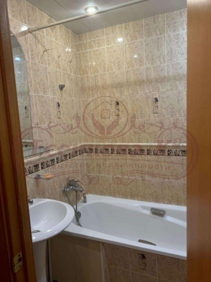 3-комн квартира 2 микрорайон, 25