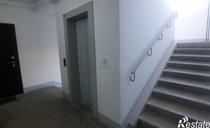 1-комн квартира жилой район Заозёрный, 7-й микрорайон, 9