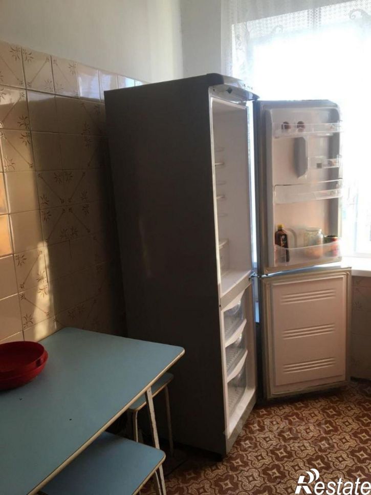 3-комн квартира жилой район Заозёрный, 1-й микрорайон, 13