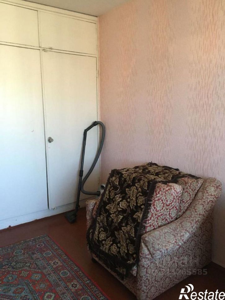 3-комн квартира жилой район Заозёрный, 1-й микрорайон, 13