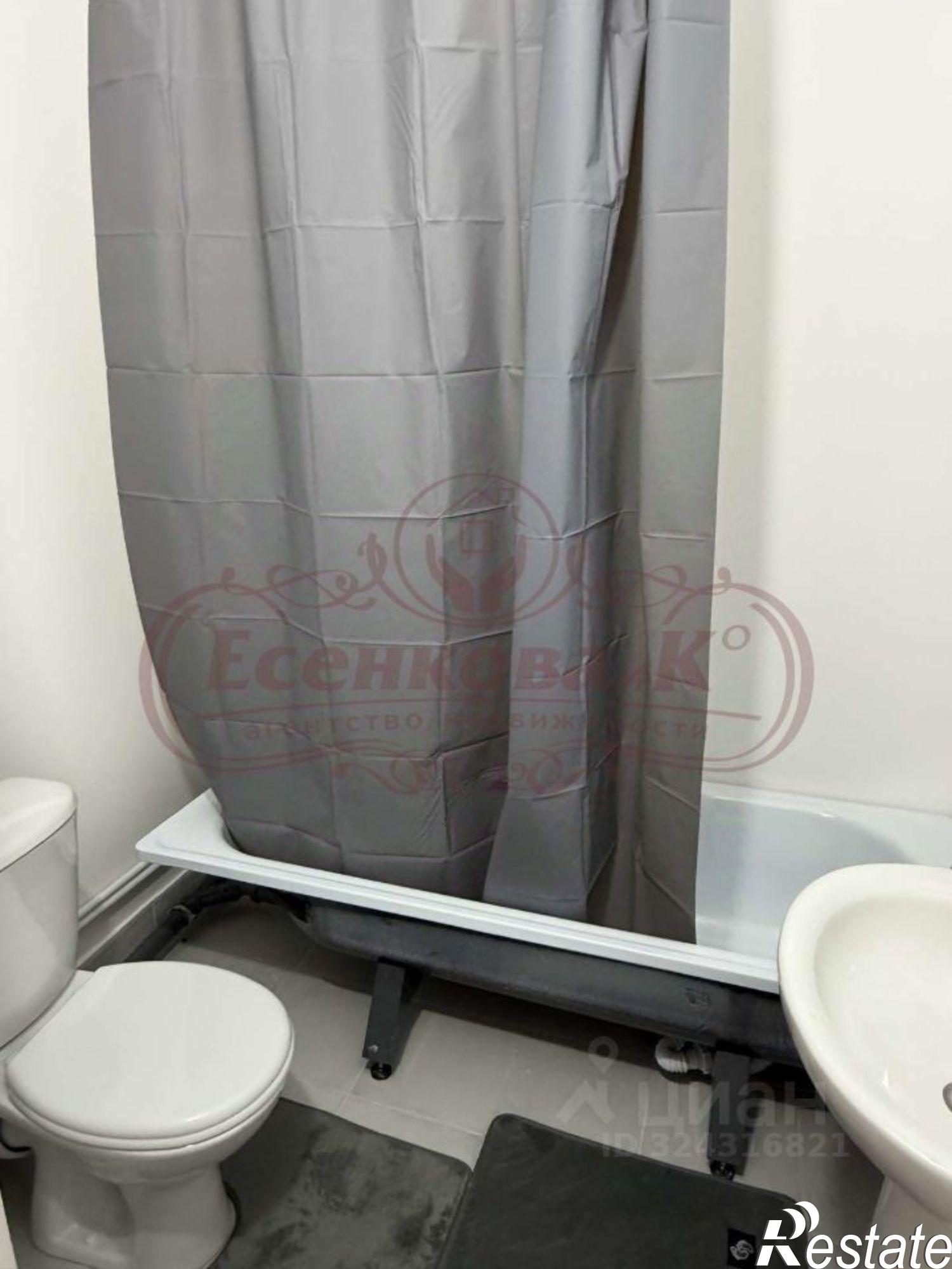 Купить квартиру за 4 000 000 рублей на 8-й микрорайон, 5