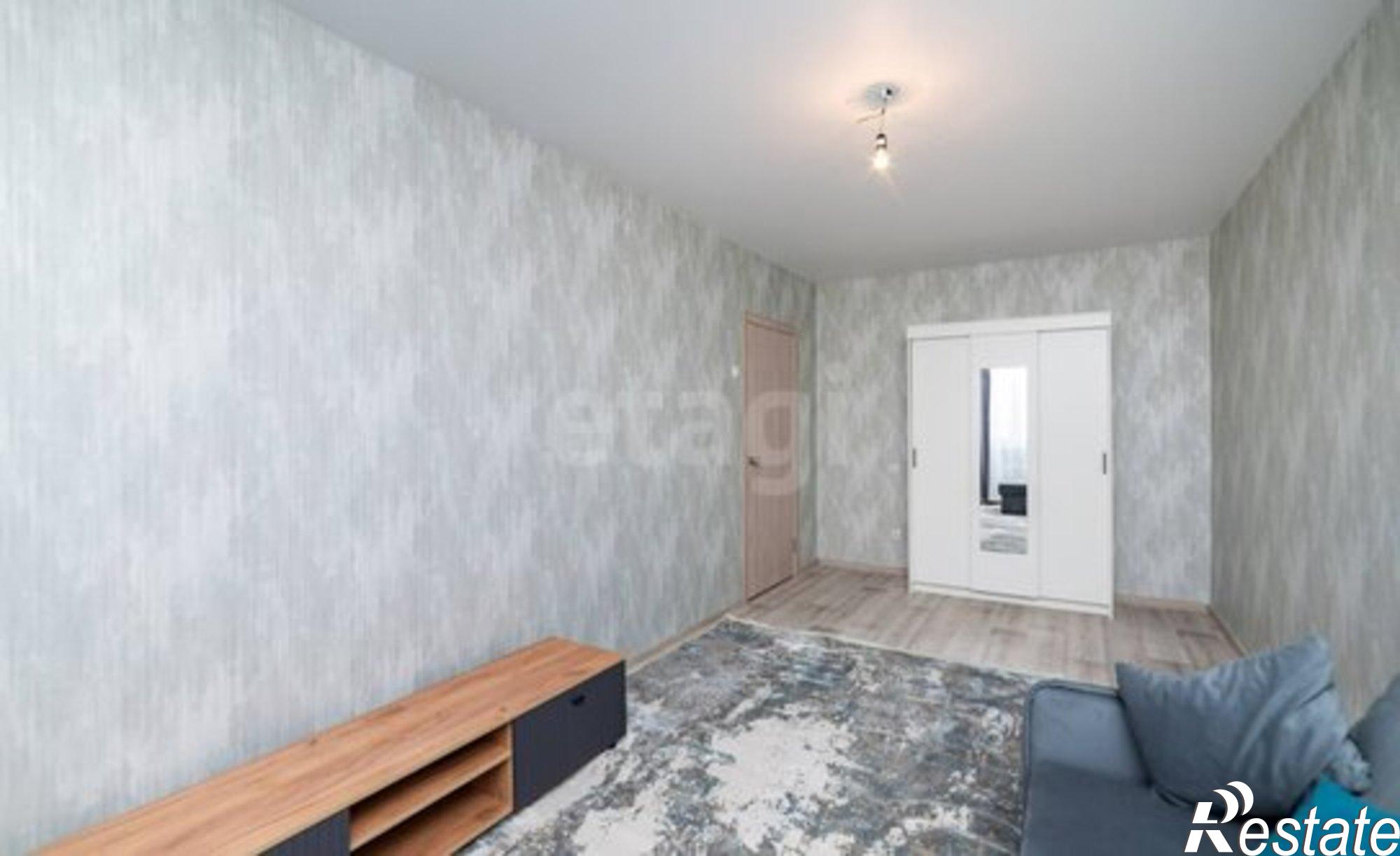 Купить квартиру за 3 300 000 рублей на 8-й микрорайон, 5