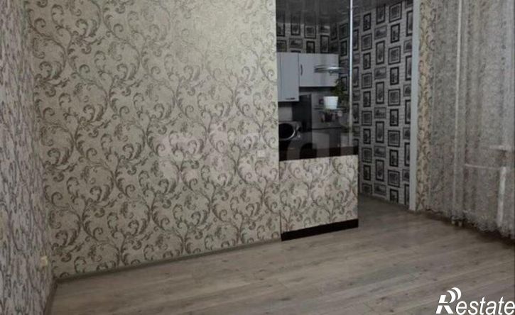 3-комн квартира жилой район Заозёрный, 1-й микрорайон, 35к1