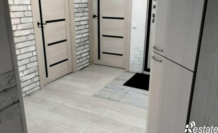 3-комн квартира жилой район Заозёрный, 2-й микрорайон, 4А