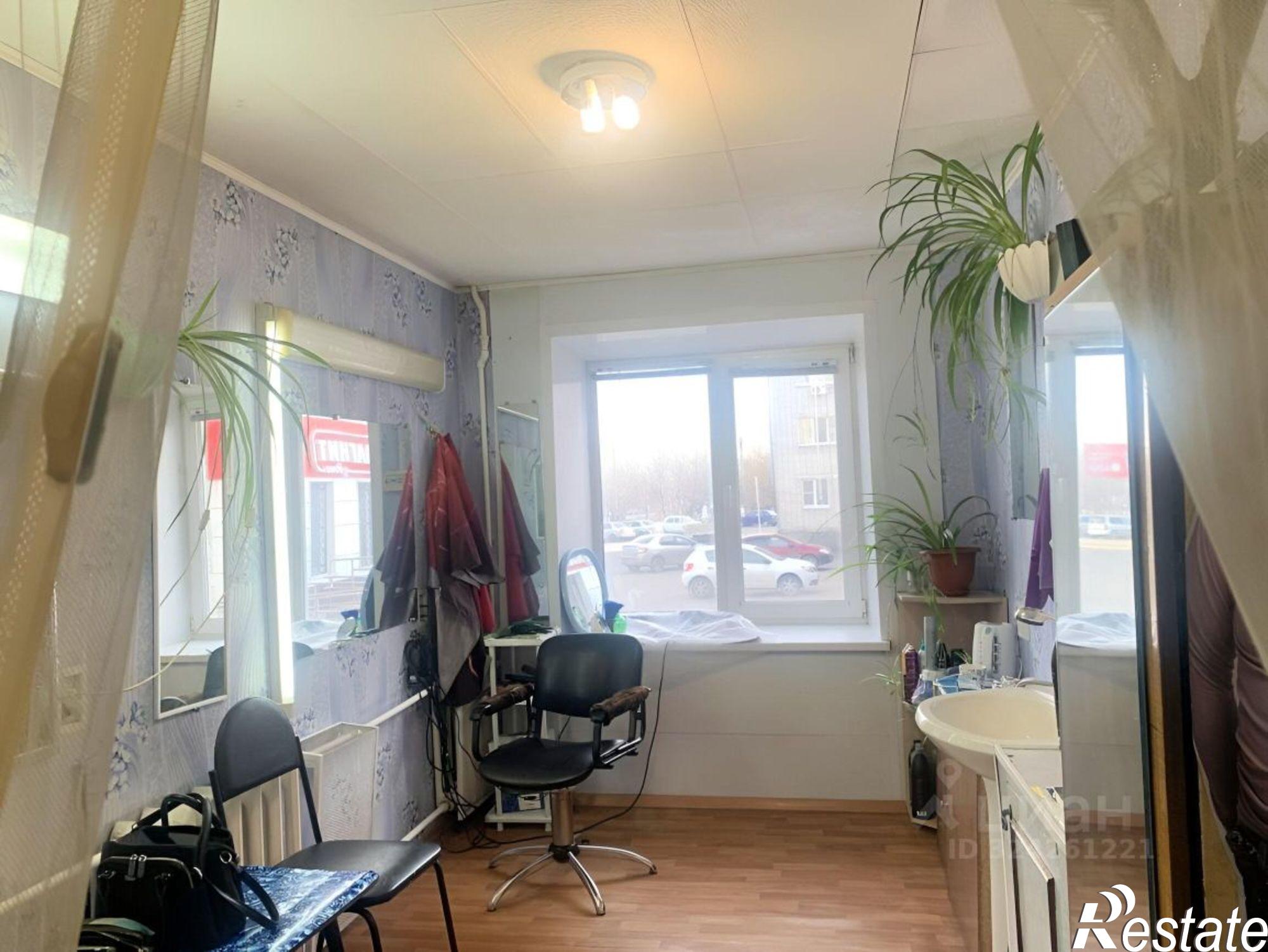 Купить помещение свободного назначения за 2 300 000 рублей на Половинская улица, 8А