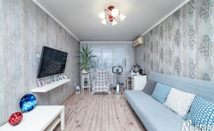 2-комн квартира улица Черняховского, 14,  д. 14