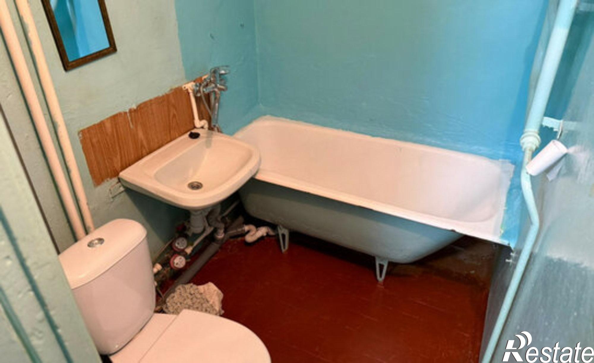 Купить квартиру за 2 300 000 рублей на Краснодонская улица, 21